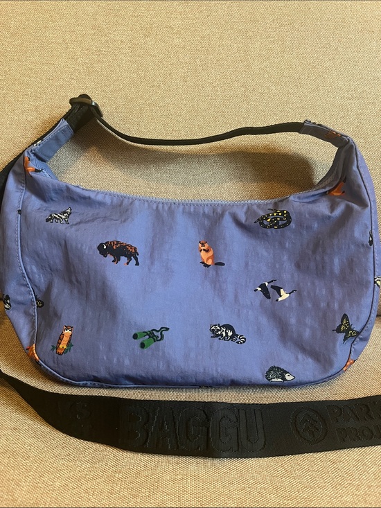 BAGGU Handbags - BAGGU x Parks Project Crescent Bag